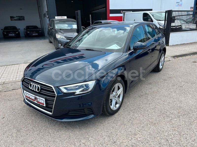 Azul Usado 2019 Audi A3 Sportback Berlina | 17.900 € (Buen precio) - Imagen 1/4