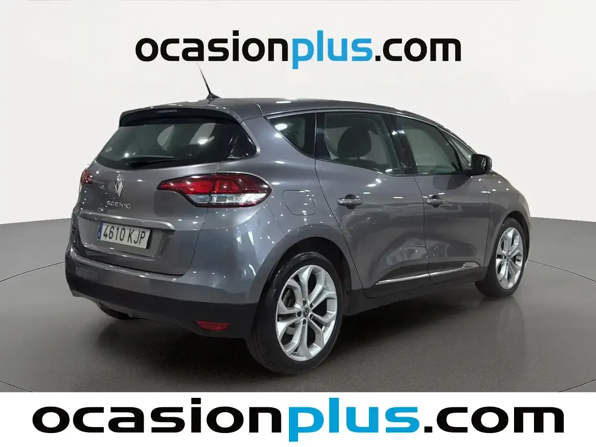Usado Renault Scénic Zen 110 CV (80 kW) 2018 Gris Monovolumen
