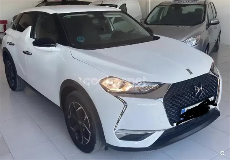 Usado DS Automobiles DS3 Crossback So Chic 100 CV (73 kW) 2019 Blanco SUV