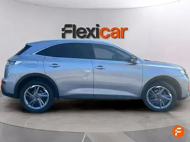 Usado DS Automobiles DS7 Crossback So Chic 130 CV (95 kW) 2020 Gris SUV