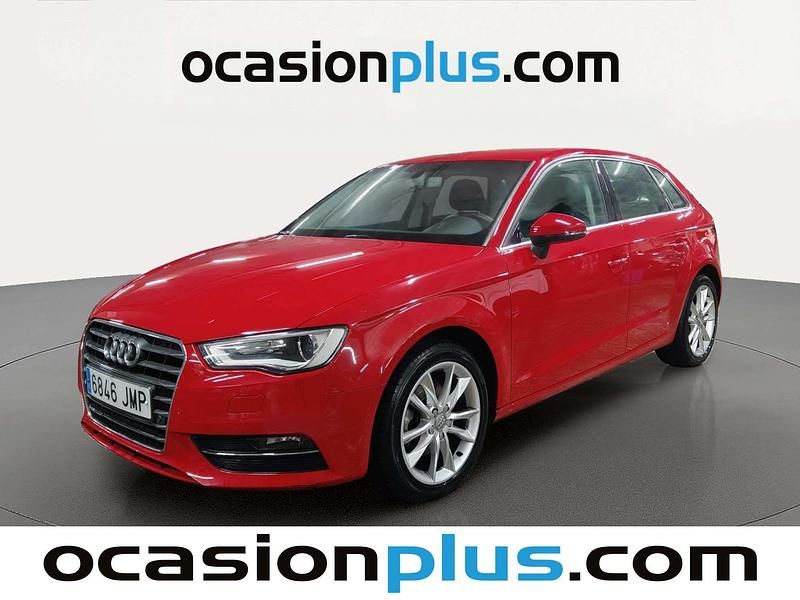 Usado Audi A3 Sportback Advanced Plus 110 CV (80 kW) 2016 Rojo Utilitario