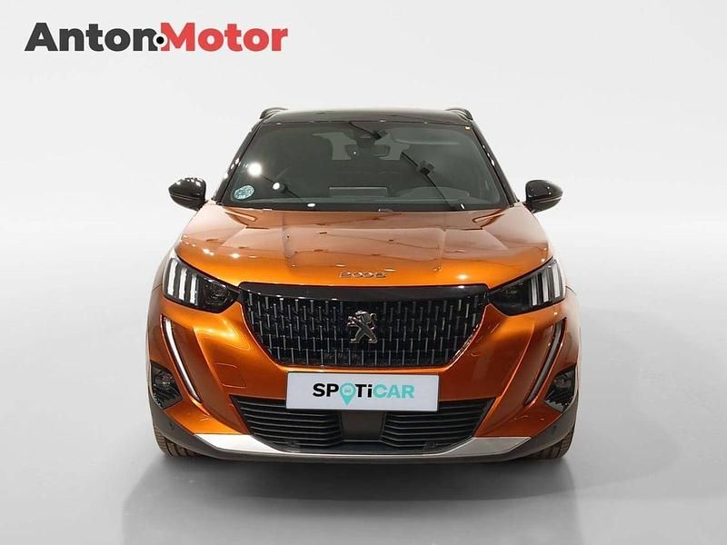 Usado Peugeot 2008 GT 130 CV (95 kW) 2021 Naranja SUV