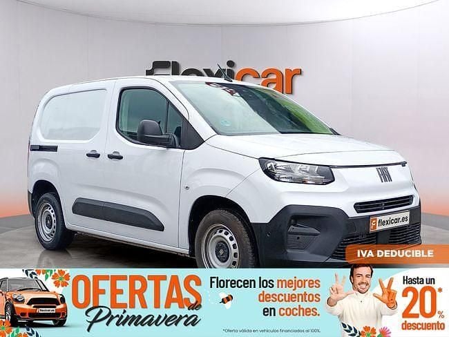 Usado Fiat Doblò 100 CV (73 kW) 2024 Blanco Monovolumen