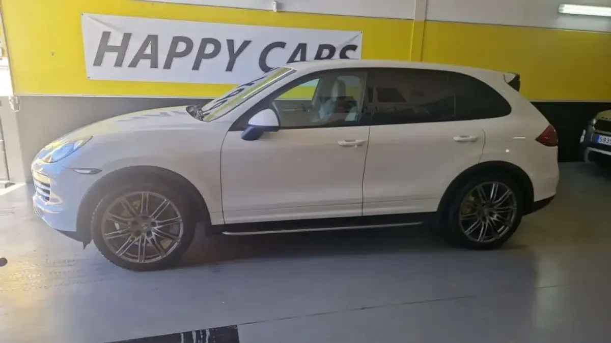 Usado Porsche Cayenne Platinum Edition 245 CV (180 kW) 2013 Blanco SUV