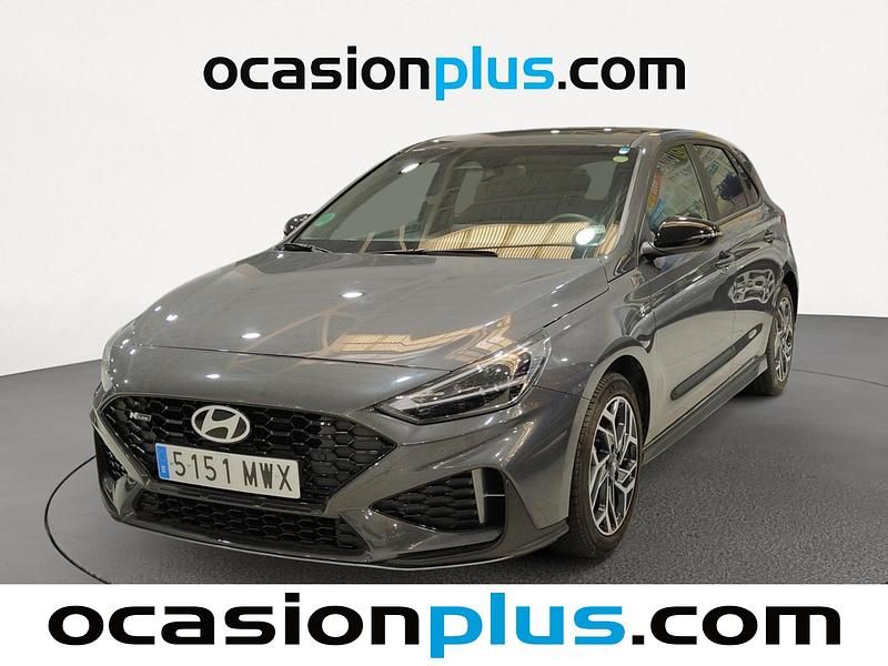 Gris Usado 2024 Hyundai i30 N Line Utilitario | 18.546 € (Buen precio) - Imagen 1/4