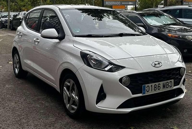 Blanco Usado 2021 Hyundai i10 Utilitario | 8900 € (Buen precio) - Imagen 1/4