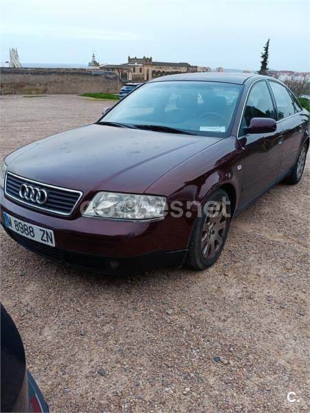 Usado Audi A6 165 CV (121 kW) 1998 Rojo Berlina