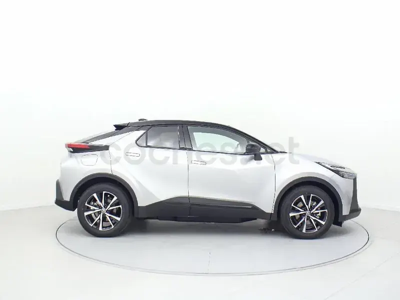 Usado Toyota C-HR Advance 223 CV (164 kW) 2025 Gris / plata SUV