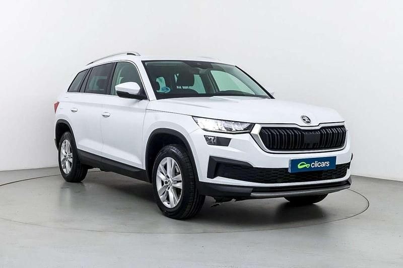 Usado Skoda Kodiaq Ambition 150 CV (110 kW) 2022 Blanco SUV