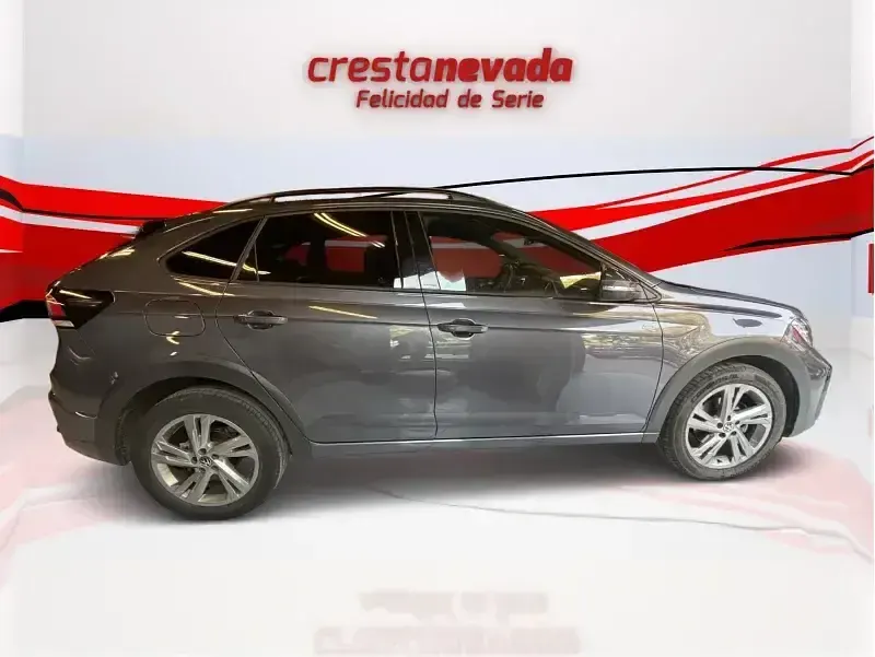 Usado VW Taigo R-line 116 CV (85 kW) 2024 Gris SUV