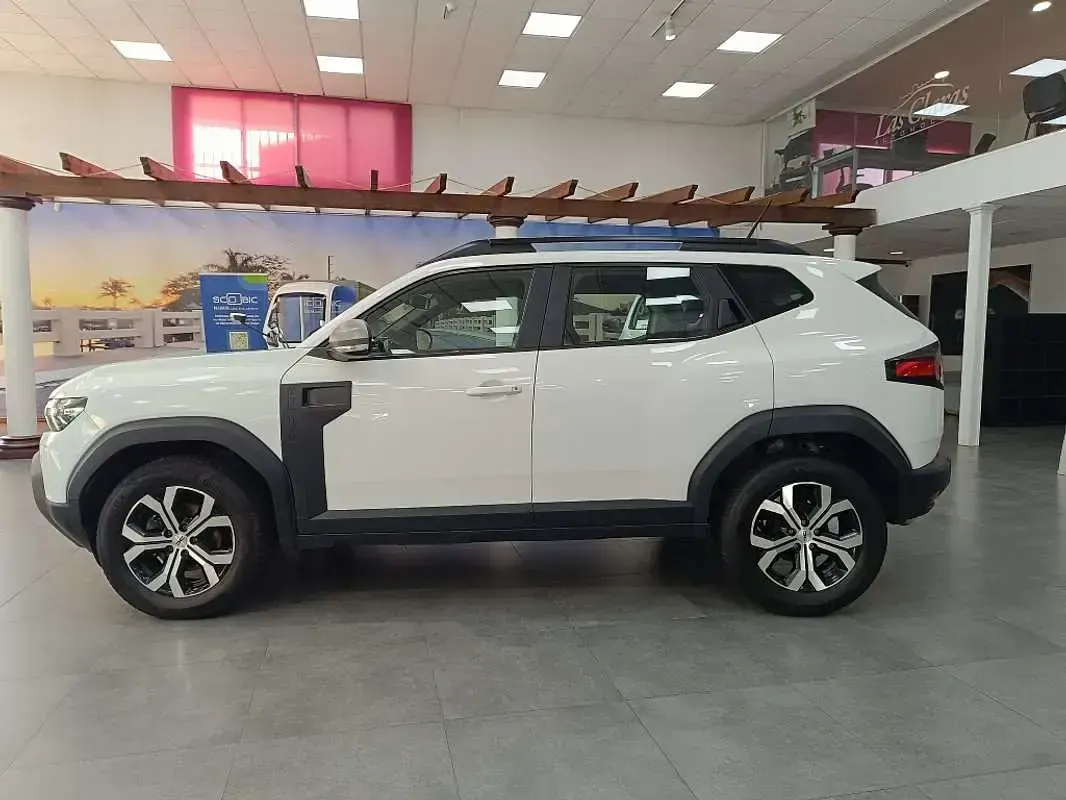 Usado Dacia Duster Expression 131 CV (96 kW) 2024 Blanco SUV