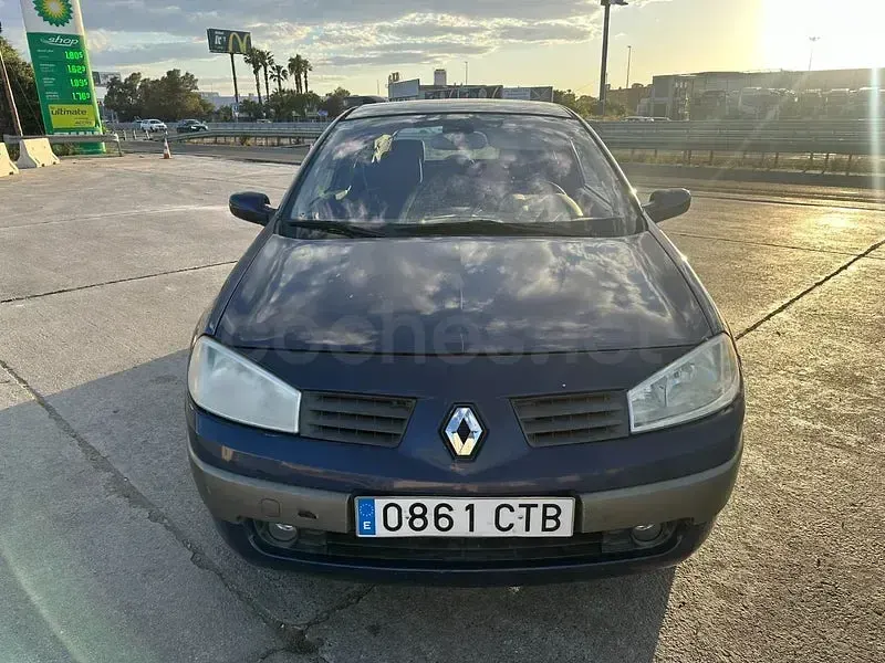 Usado Renault Mégane Authentique 120 CV (88 kW) 2004 Azul Berlina