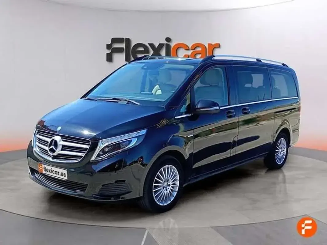 Usado Mercedes V220 Avantgarde 163 CV (119 kW) 2016 Azul Monovolumen