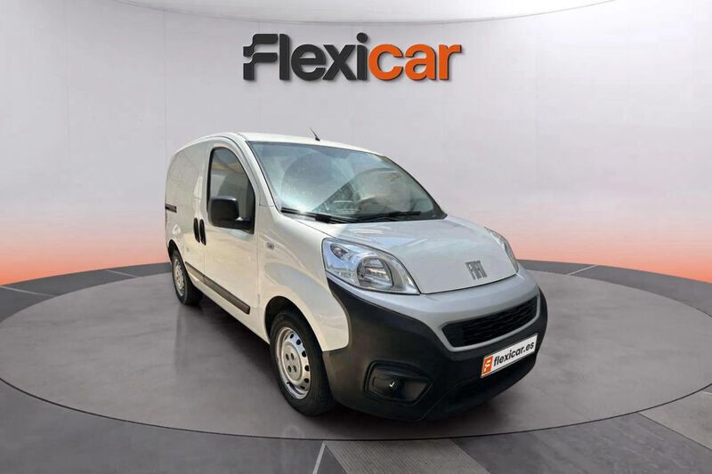 Blanco Usado 2022 Fiat Fiorino Monovolumen | 12.390 € (Precio justo) - Imagen 1/4