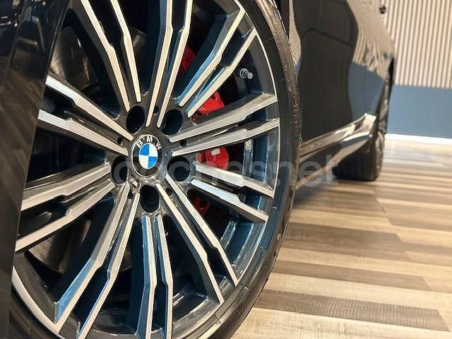 Usado BMW 320e 190 CV (139 kW) 2022 Negro Familiar
