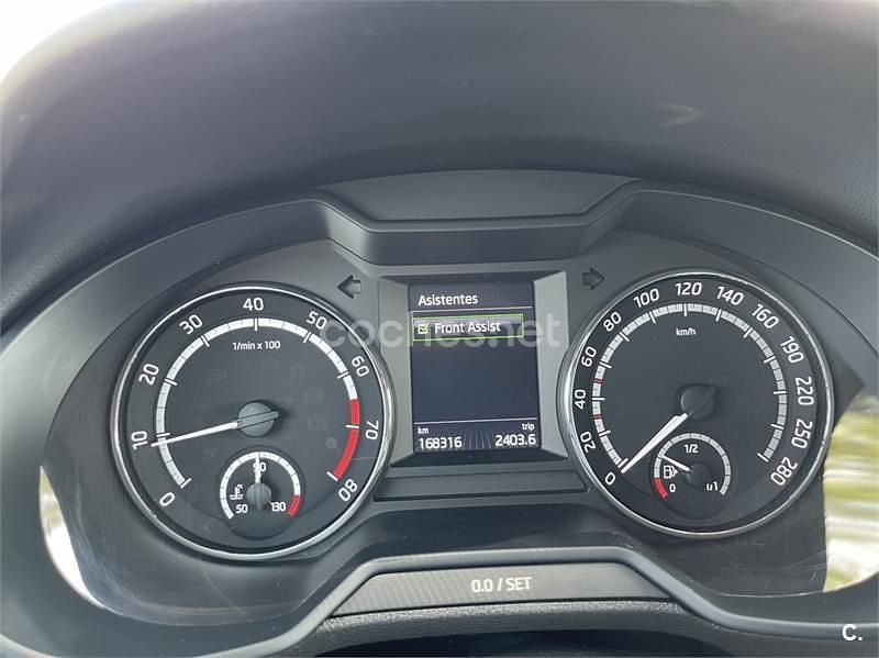 Gris / plata Usado 2016 Skoda Octavia RS Familiar | 16.900 € (Buen precio) - Imagen 1/4