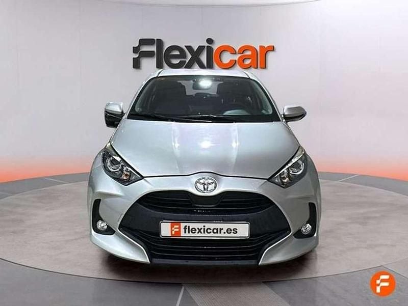 Używany Toyota Yaris Edition 125 KM (91 kW) 2021 Szary Hatchback