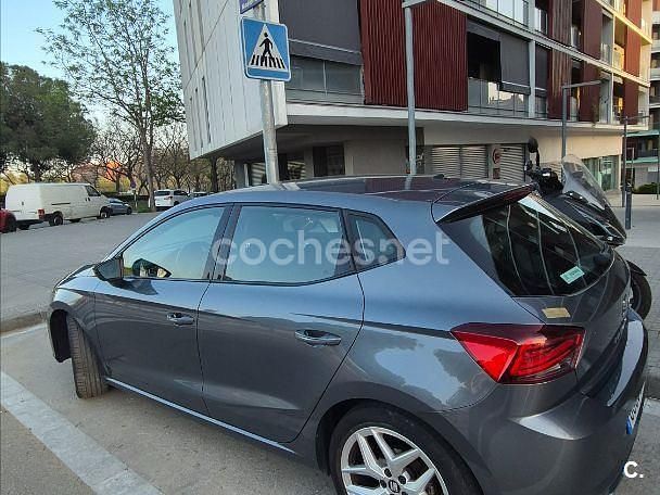 Usado Seat Ibiza FR 115 CV (84 kW) 2017 Negro Berlina