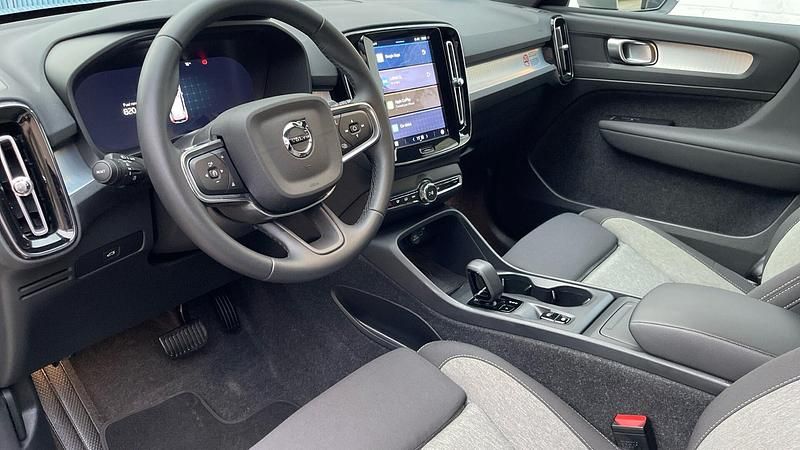 Usado Volvo XC40 Core 163 CV (119 kW) 2025 Otro SUV