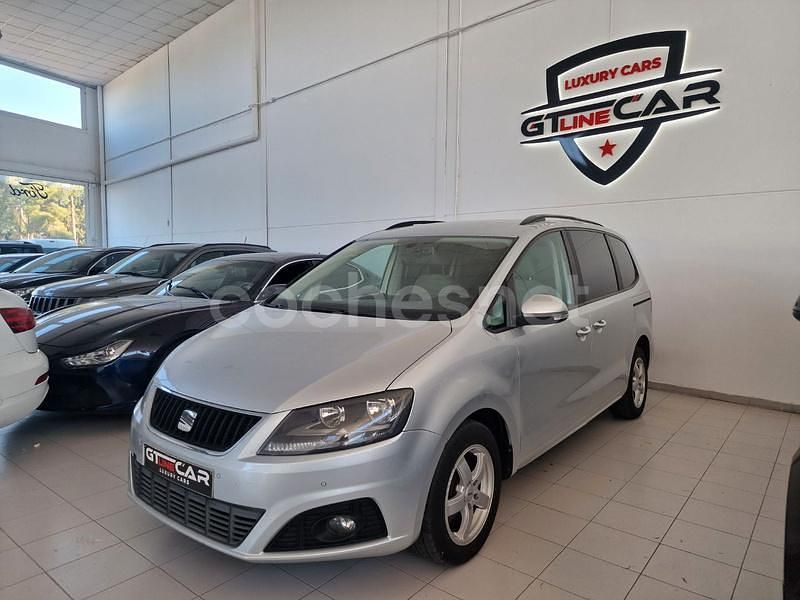 Usado Seat Alhambra Ecomotive 140 CV (102 kW) 2012 Gris / plata Monovolumen
