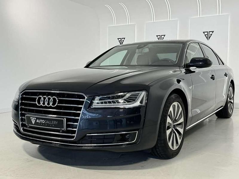 Usado Audi A8 245 CV (180 kW) 2015 Azul Berlina