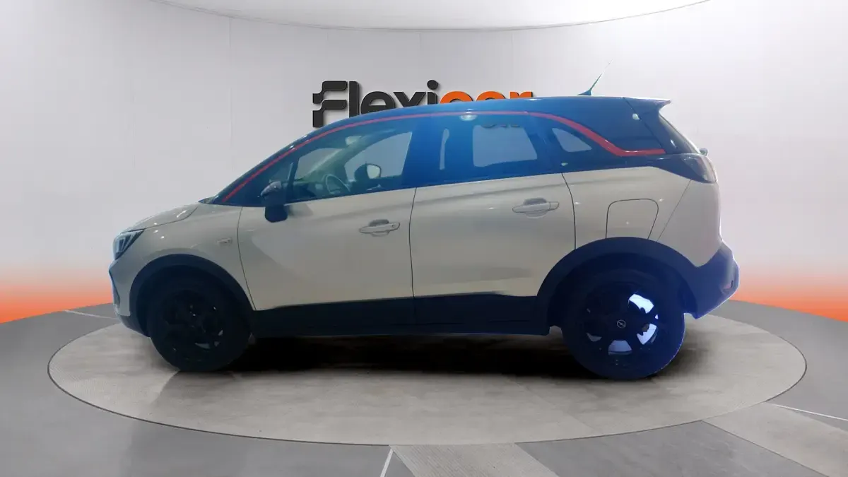 Usado Opel Crossland X 110 CV (80 kW) 2023 Gris SUV