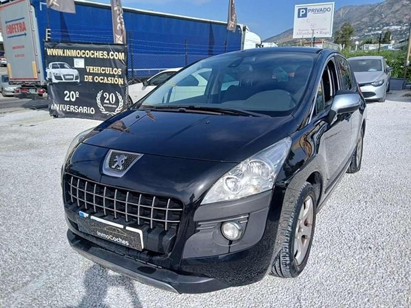 Negro Usado 2013 Peugeot 3008 Active Monovolumen | 7500 € (Precio justo) - Imagen 1/4