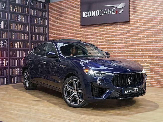 Usado Maserati Levante 350 CV (257 kW) 2019 Azul SUV