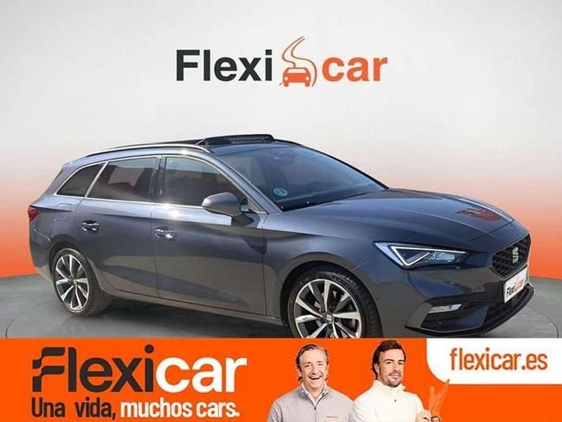 Usado Seat Leon ST FR 150 CV (110 kW) 2020 Blanco Familiar