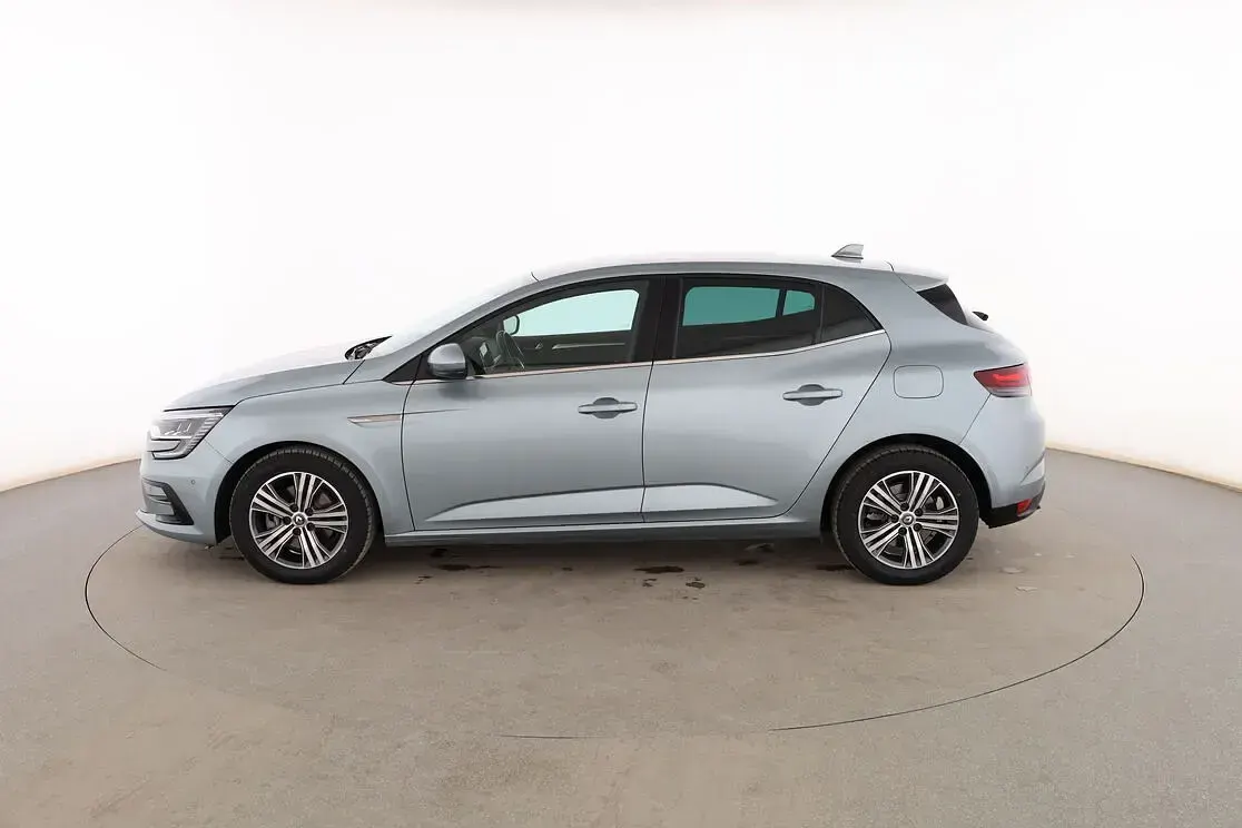 Usado Renault Mégane Zen 158 CV (116 kW) 2021 Gris Berlina