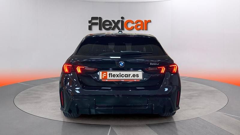 Usado BMW 120 163 CV (119 kW) 2025 Negro Utilitario