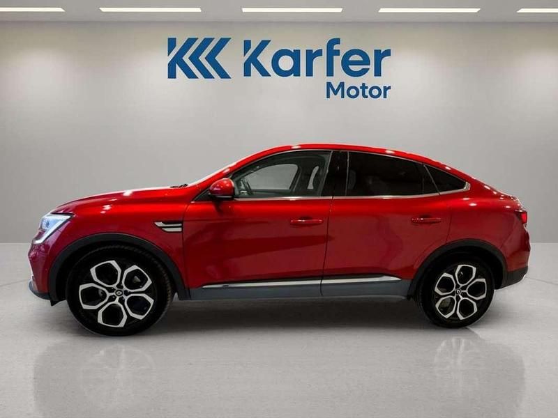 Usado Renault Arkana Zen 139 CV (102 kW) 2021 Burdeos SUV