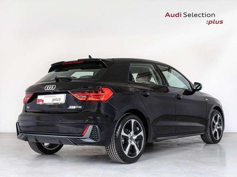 Usado Audi A1 Sportback 116 CV (85 kW) 2025 Negro Utilitario
