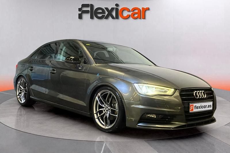 Gris Usado 2015 Audi A3 Attraction Berlina | 12.390 € (Buen precio) - Imagen 1/4