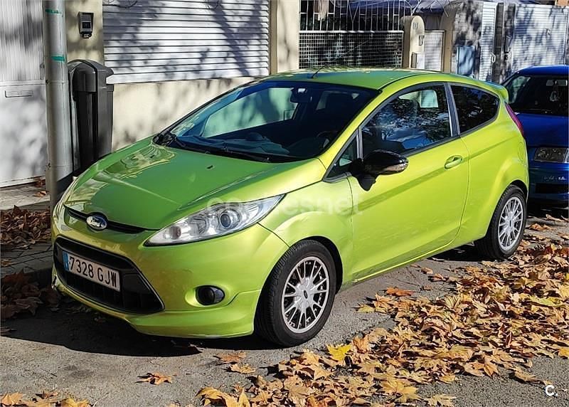 Etiqueta c (verde) Usado 2008 Ford Fiesta Sport Utilitario | 3800 € - Imagen 1/4