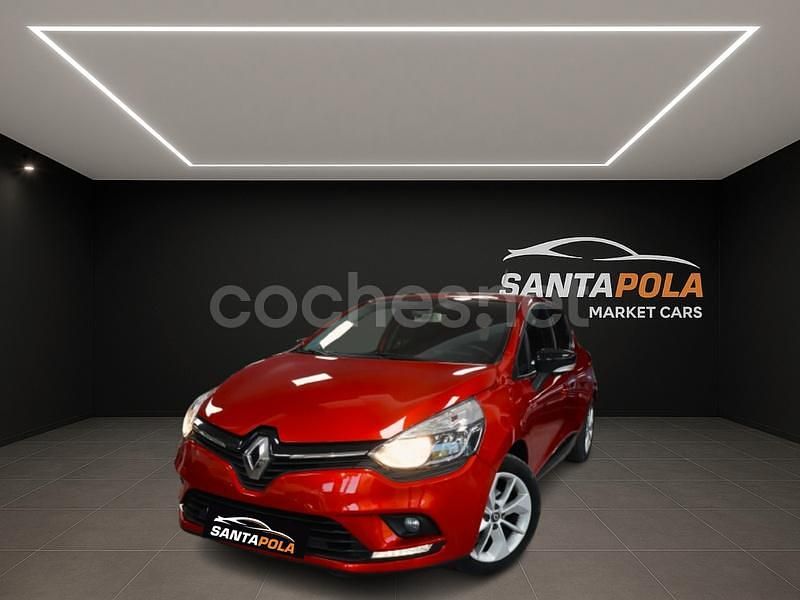 Usado Renault Clio IV LIMITED 75 CV (55 kW) 2018 Rojo Berlina