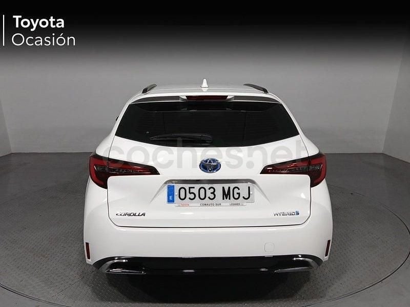 Usado Toyota Corolla Active 140 CV (102 kW) 2023 Blanco Familiar
