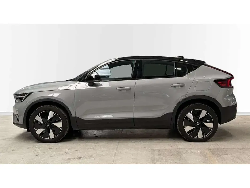 Usado Volvo EC40 Ultra 185 kW (252 CV) 2025 Gris SUV