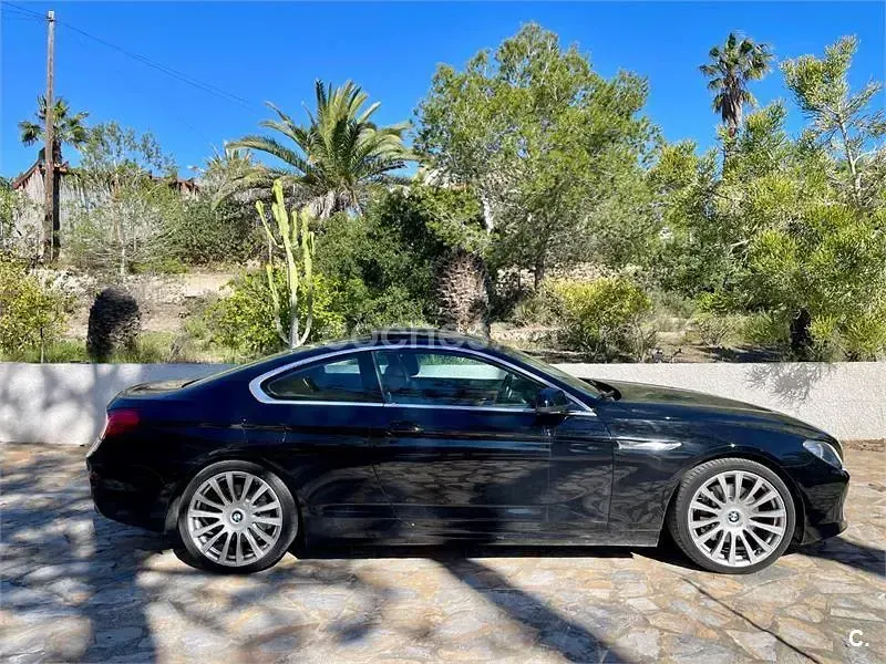 Usado BMW 640 313 HP (230 kW) 2012 Preto Coupé