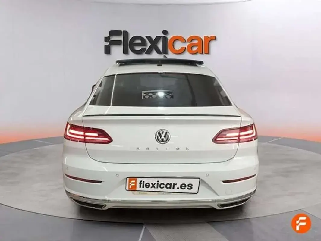 Usado VW Arteon R-line 190 CV (139 kW) 2019 Blanco Utilitario