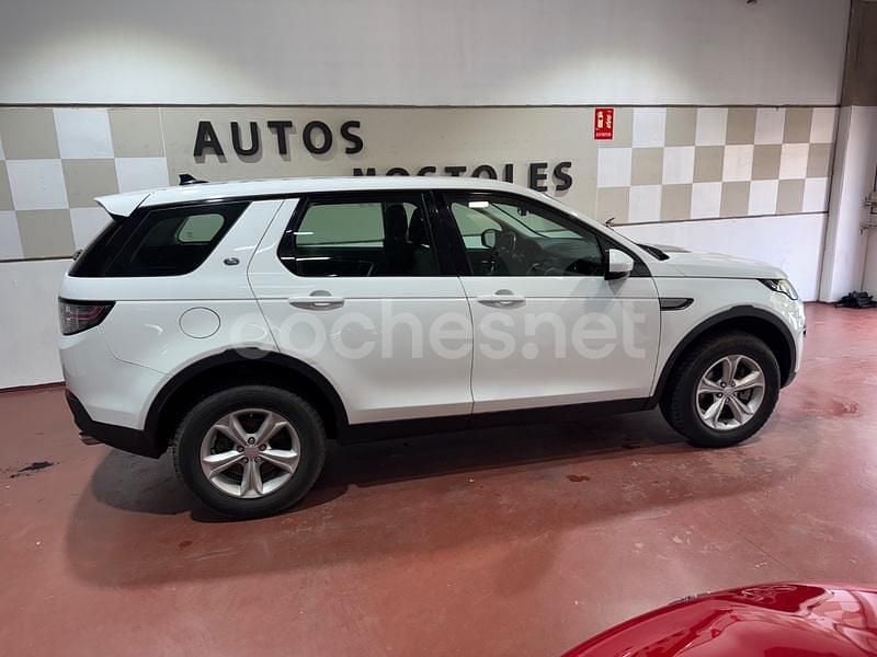 Begagnad Land Rover Discovery Sport Pure 180 HK (132 kW) 2015 Vit SUV