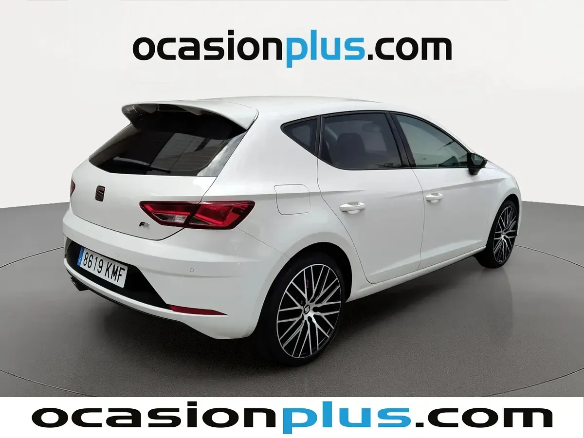 Usado Seat Leon Style 110 CV (80 kW) 2018 Blanco Utilitario