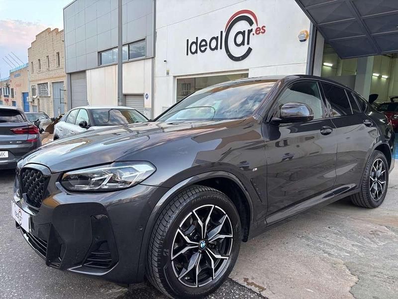 Gris Usado 2024 BMW X4 M Sport SUV | 56.990 € (Un poco caro) - Imagen 1/4