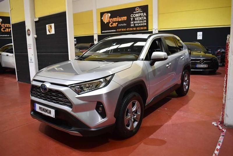 Usado Toyota RAV4 Hybrid Luxury 218 CV (160 kW) 2024 Gris SUV