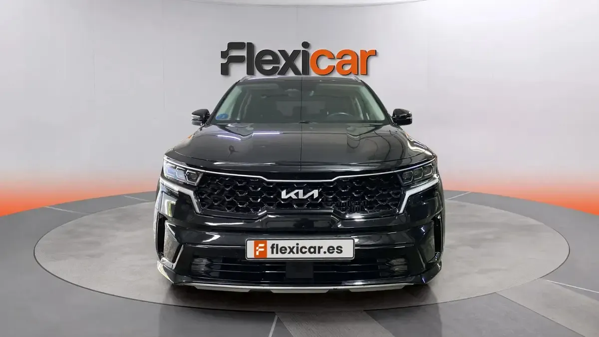 Usado Kia Sorento 265 CV (194 kW) 2023 Negro SUV