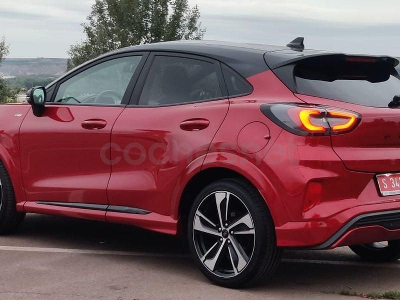 Usado Ford Puma ST-Line X 155 HP (114 kW) 2020 Vermelho SUV