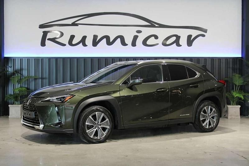 Verde Usado 2022 Lexus UX 300e Executive Line SUV | 28.990 € (Un poco caro) - Imagen 1/4