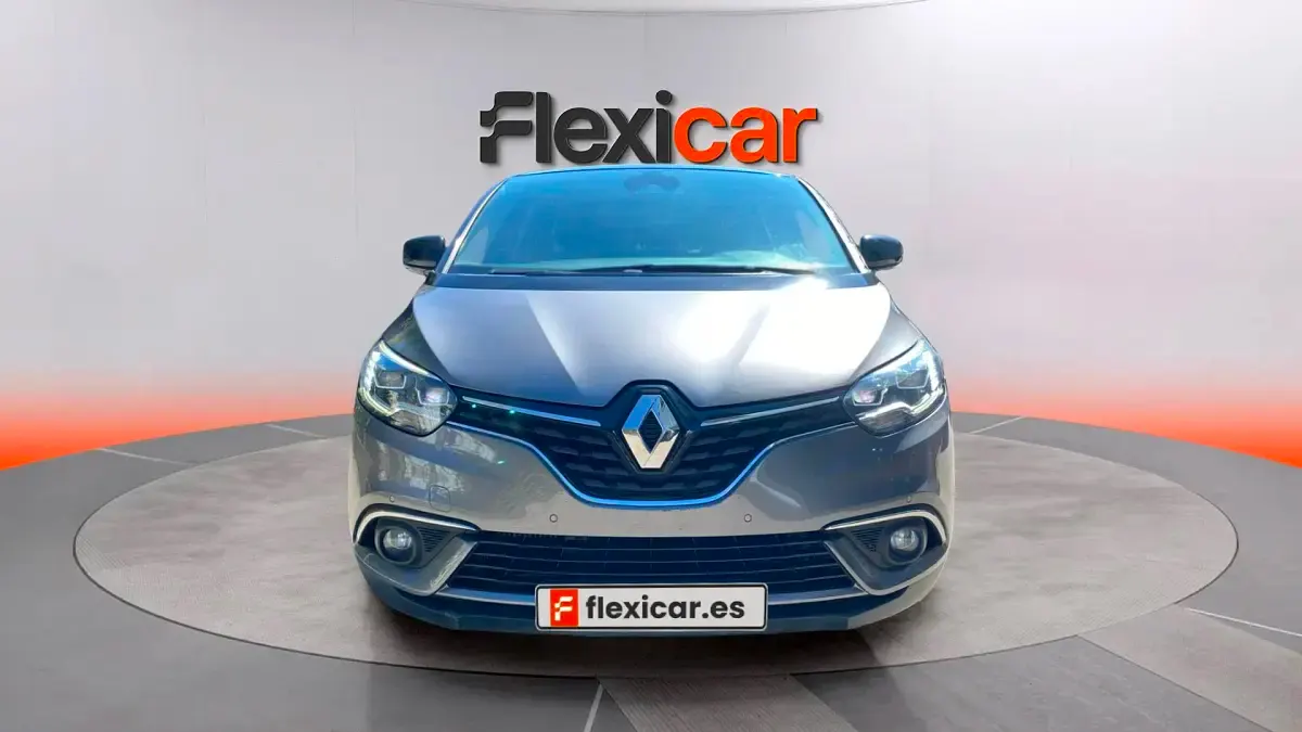 Usado Renault Grand Scénic IV Black Edition 140 CV (102 kW) 2020 Gris Monovolumen