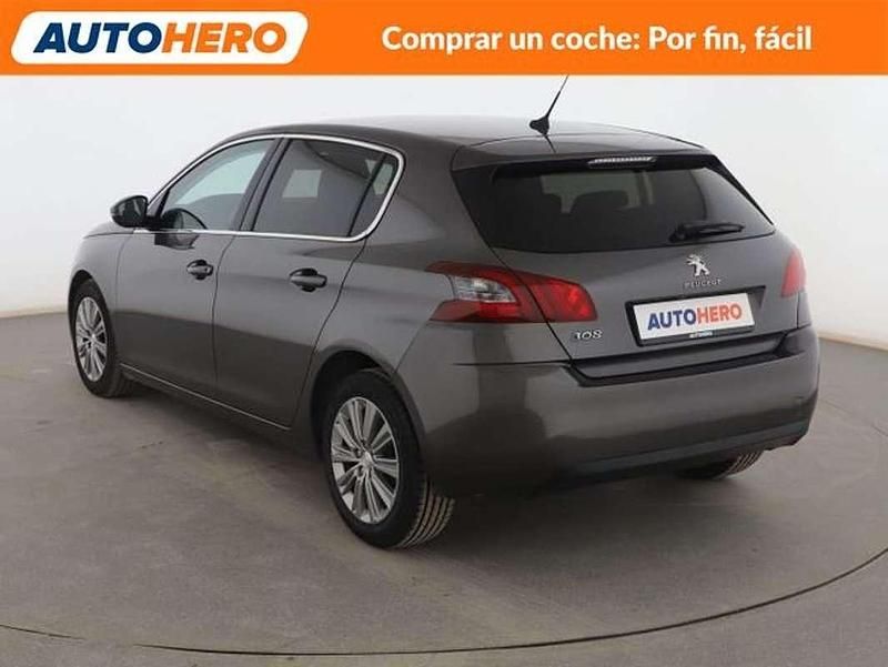 Usado Peugeot 308 Allure 99 CV (72 kW) 2021 Gris Utilitario