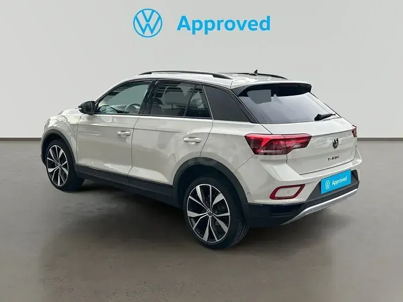 Usado VW T-Roc 150 CV (110 kW) 2025 Beige SUV